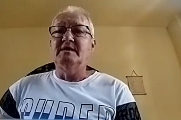 Nem tudta, hogy fizetős teszttel is jogosult a vizsgálatra, nem csak oltással