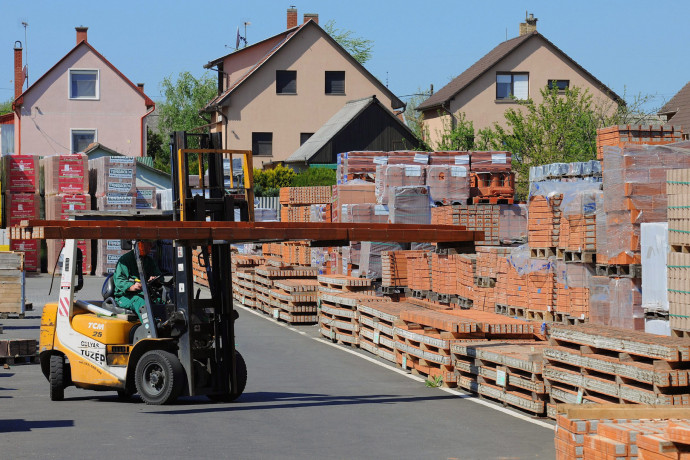 160 százalékkal drágult a faanyagok ára Magyarországon egy felmérés szerint