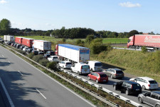 Szórják a 700 ezer forintos büntetéseket a külföldi fuvarozócégekre a svédek