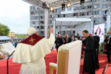 Ferenc pápa Kassán: Az integráció egymás megismerésével kezdődik