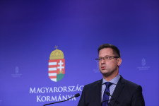 Gulyás Gergely: A marihuánát lehet legalizálni, a melegházasságot nem