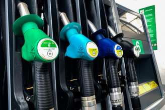 Brit kamionoshiány: kifogyott az üzemanyag a BP több benzinkútján, átmenetileg bezárja őket a cég