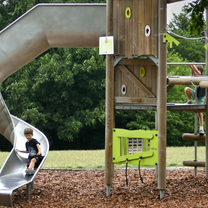 Optimizmusban előzi a magyar társadalom az osztrákot, már csak a lengyeleket kéne utolérni