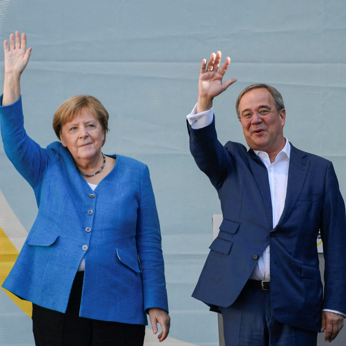 Merkel még egész sokáig kancellár maradhat, Kohl rekordját is megdöntheti