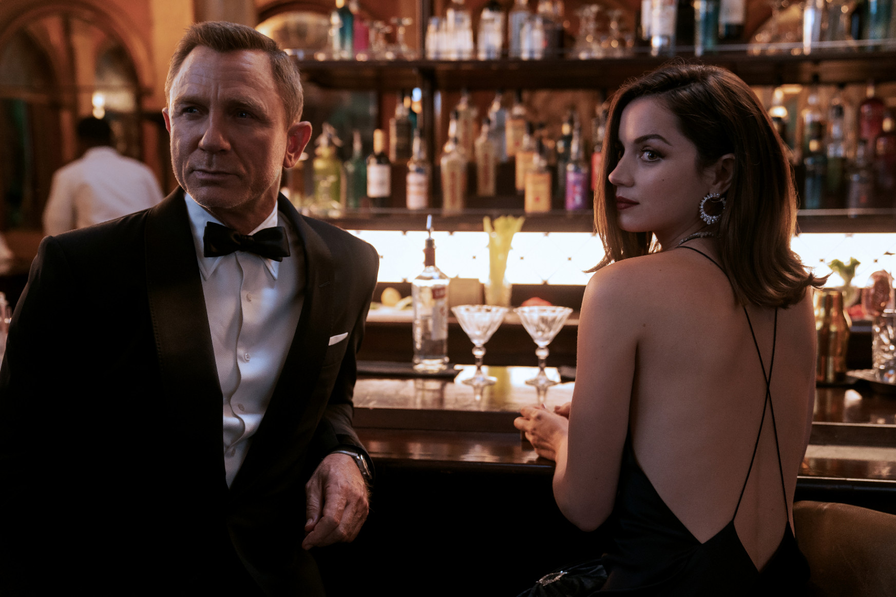 Daniel Craig utolsó James Bondja méltó az előzőkhöz