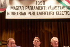Az emberek akkor kedvelik meg a demokráciát, ha jól is járnak vele