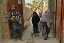 Bosszút állunk! Ha nem tudunk elkapni, a családodat vesszük elő – írták külföldiekkel dolgozó afgánoknak a tálibok