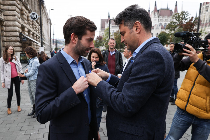 2021. október 7-én a Momentum bejelentette, hogy Márki-Zay Pétert támogatja az előválasztás második fordulójában – Fotó: Huszti István / Telex