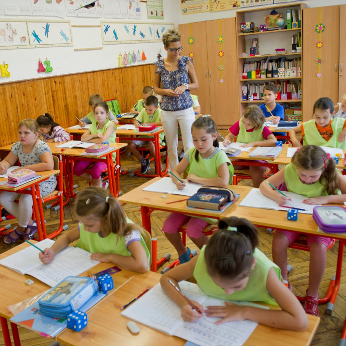 A magyar iskolákban lényegtelen szempontok szerint értékelik a gyerekeket