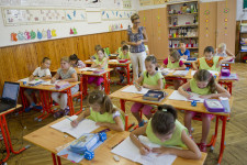 Visszalökték a startmezőre a pedagógusok túlórapénzeiről szóló jogi harcot