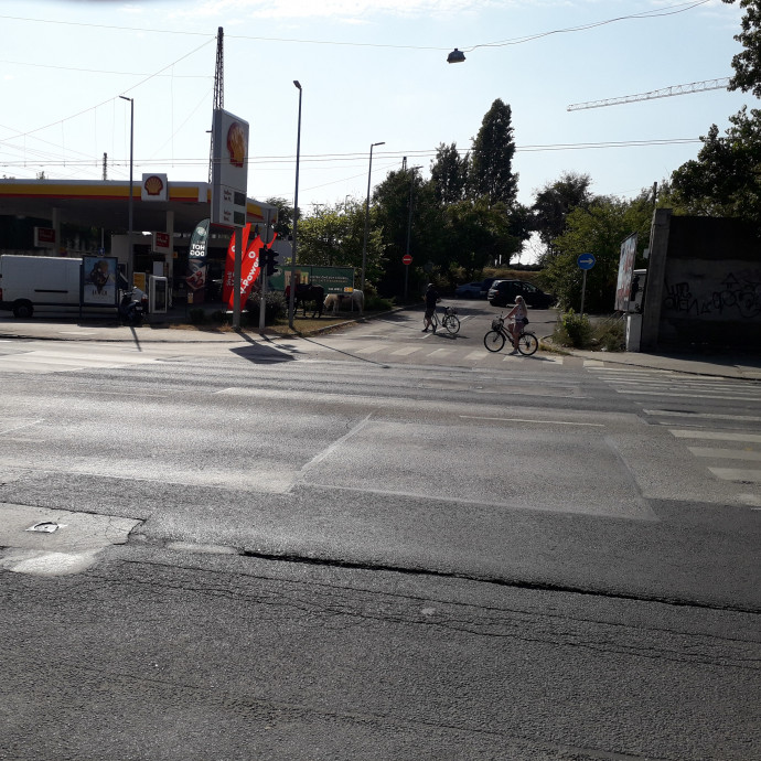 A világrekorder magyar áfa bevezetésekor volt legutóbb olyan gyors az infláció, mint most