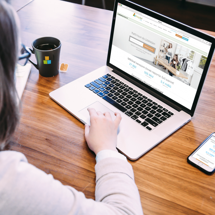 Új játékos a webáruház-készítő rendszerek piacán