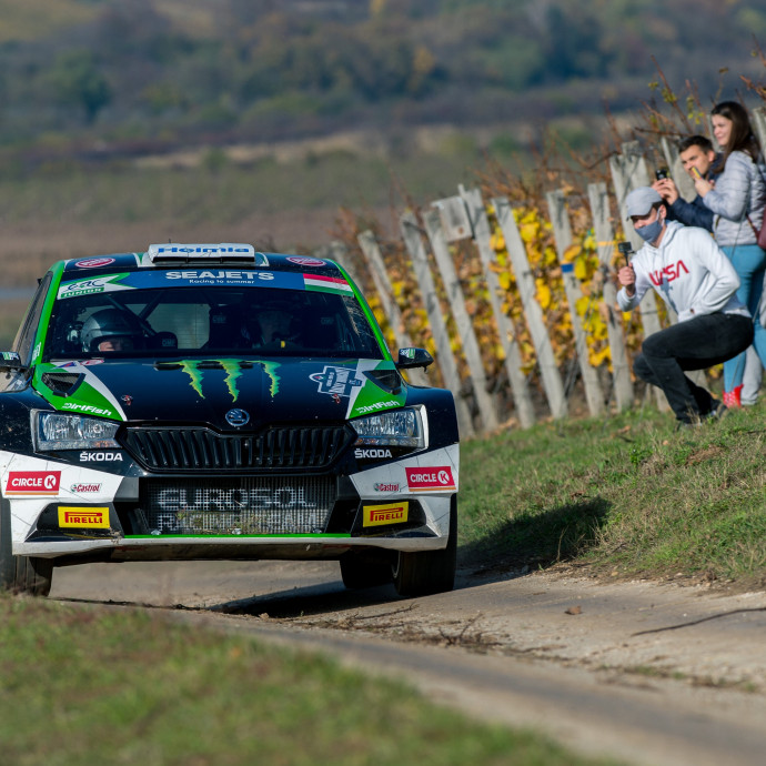 Egyre többet költ a kormány autó-motor sportra, Szijjártó sógorának is jutott belőle