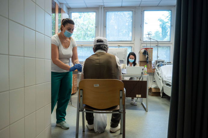 1141 új fertőzött, 11 beteg halt meg egy nap alatt