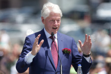 Bill Clinton kórházba került