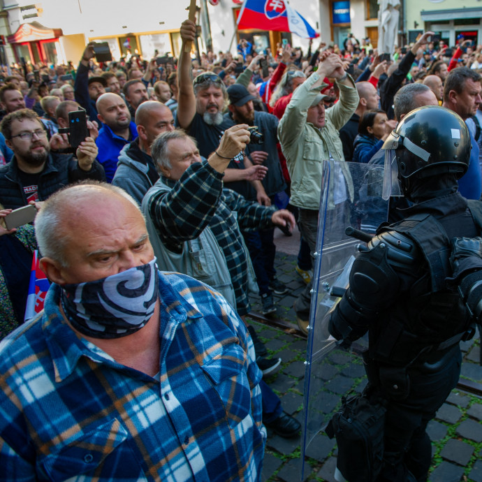 Már éttermeket és edzőtermeket zárnak be a járvány miatt Szlovákiában