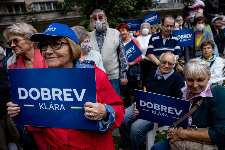 Dobrev Klára támogatói a budapesti kampányrendezvénye a Szent István parkban 2021. szeptember 17-én – Fotó: Ajpek Orsi / Telex