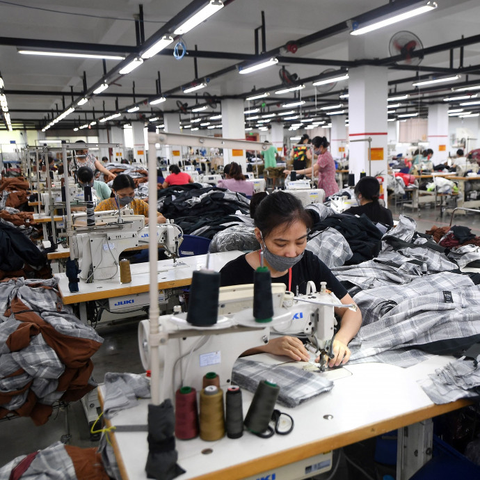 Elkezdtek visszajönni a gyárak Ázsiából, de nem Magyarországra