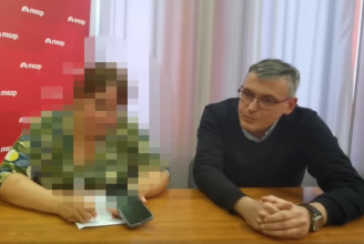 Az MSZP egy rejtett kamerás felvételre hivatkozva azt állítja, a Fidesz hirdetésben keres embereket, hogy tabletes adatbázissal csöngessék végig a házakat Stop Gyurcsány petíciót aláíratni