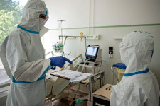Napi adatok: 2548 új fertőzöttet találtak, 24 beteg halt meg