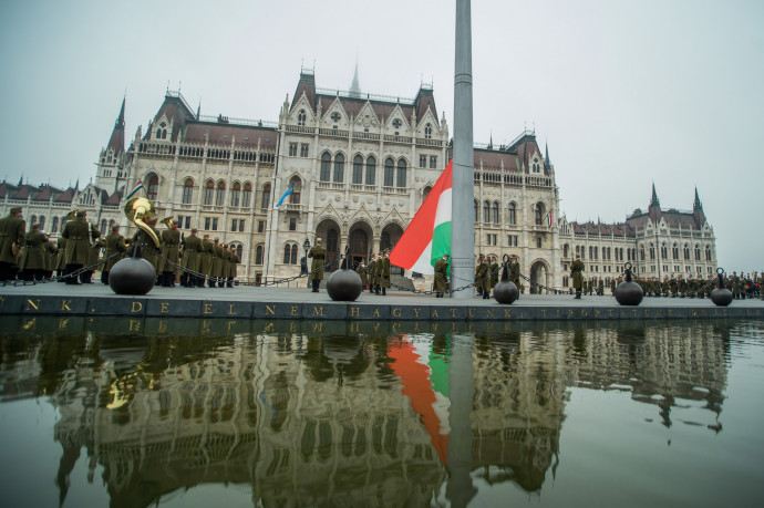 Sűrű október 23-ra készülhetünk a választások előtt fél évvel