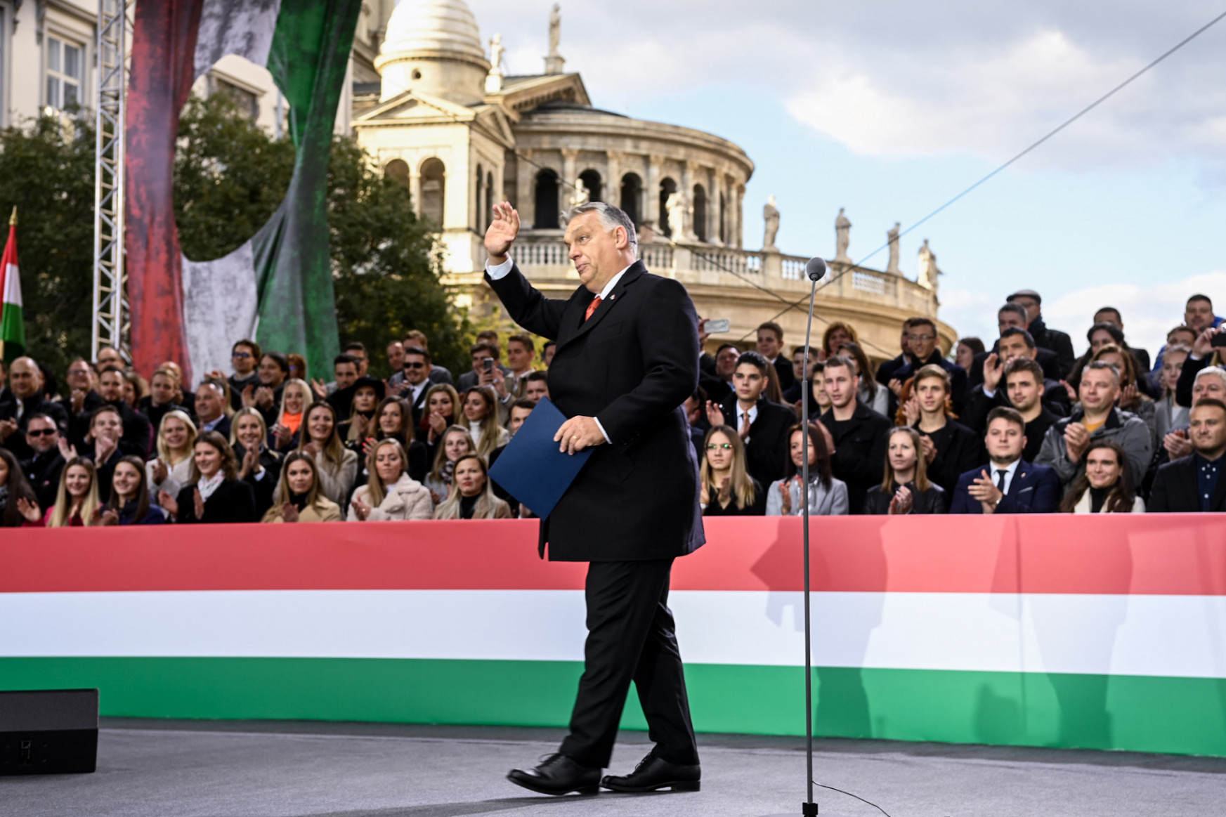 Orbán Viktor: Vagy ide, vagy oda!