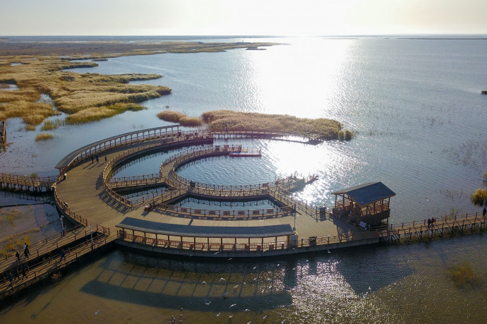 Megugrott a fertőzöttek száma, 11 kínai tartományban vezettek be lezárásokat