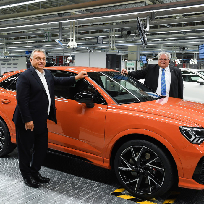 Kijönne a 13. havi nyugdíj második fele a sport és a multik adókedvezményéből