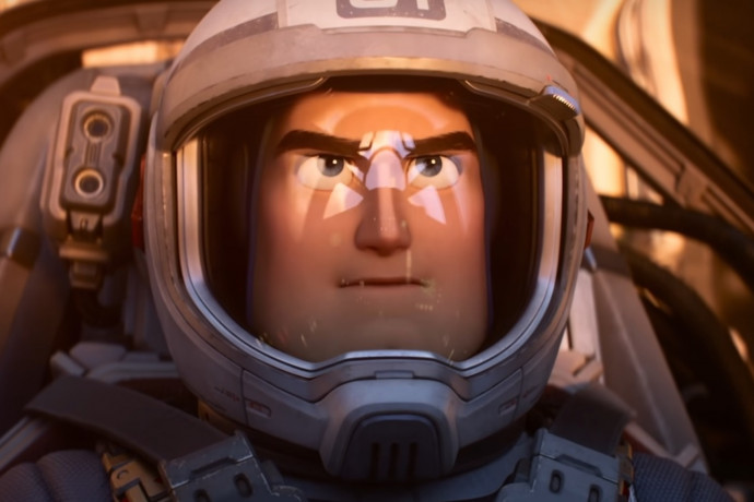 Így lesz egy űrhajósból Buzz Lightyear, a Toy Story játékfigurája