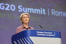 Az Európai Bizottság felszólítja a világ kormányait, tartsák be a párizsi klímavállalásaikat