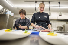 Legalább 40 ezer ember hiányzik a hazai vendéglátásból