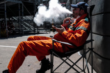 Receptre felírható, új elektromos cigivel szoktatnák le a briteket a dohányzásról
