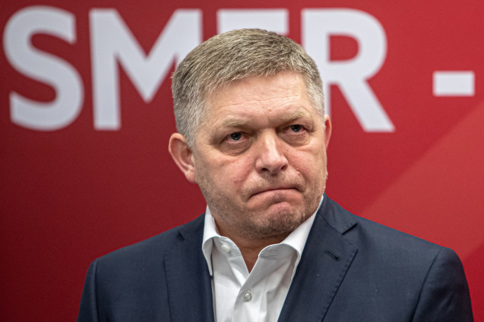 Robert Fico meghamisította PCR-tesztjét koronavírusosként, hogy hazamehessen