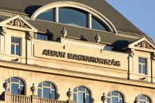 Vizsgálatot indít Magyarország ellen az Európai Bizottság az Aegon-VIG-vétó miatt