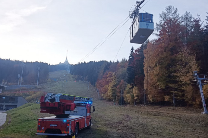 Leszakadt egy csehországi felvonó kabinja, egy ember meghalt