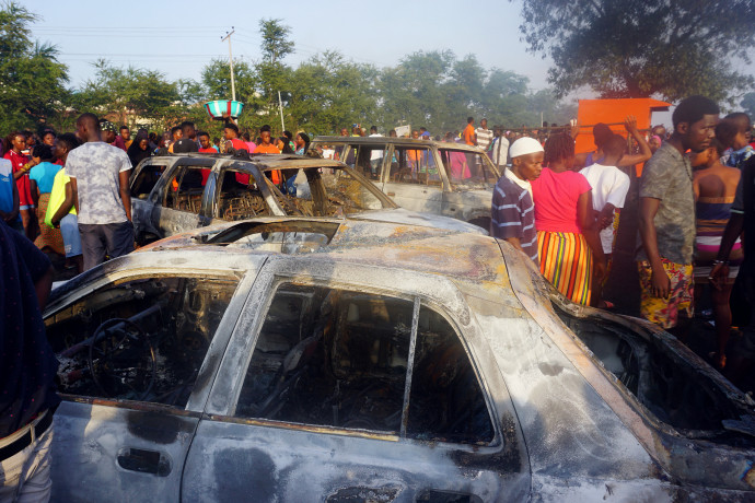 Több mint 90-en meghaltak, mikor felrobbant egy tartálykocsi Sierra Leone fővárosában
