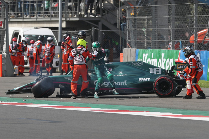 Stroll balesete után Bottas nyerte meg a Mexikói Nagydíj időmérőjét