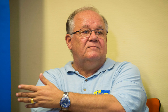 Vizsgálatot indít az úszószövetség Turi György bántalmazási ügyeiben, felfüggeszti addig az alelnöki tevékenységét