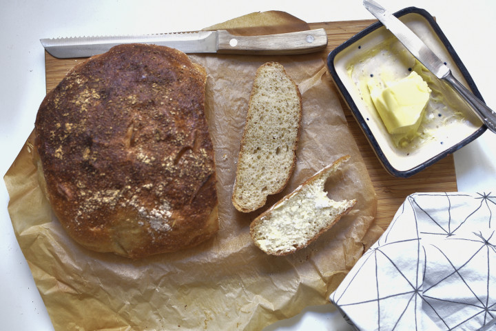 Dagasztás nélküli kenyér – Fotó: Ács Bori / Telex