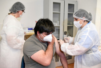 Szlovákiában berobbant a járvány: soha nem volt még egy nap alatt ennyi fertőzött