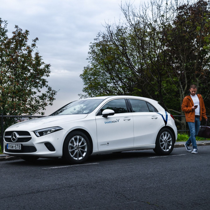 Autómegosztásra váltanának a munkavállalók, amit adómentesen támogathatnak a cégek