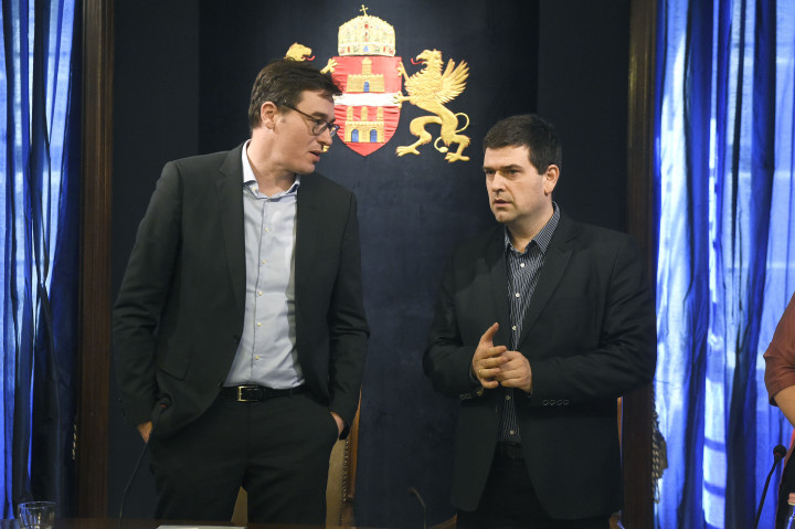 Karácsony Gergely főpolgármester és Kiss Ambrus általános főpolgármester-helyettes a Fővárosi Érdekegyeztető Tanács (Főét) alakuló ülésén 2020. február 11-én – Fotó: MTI/Bruzák Noémi