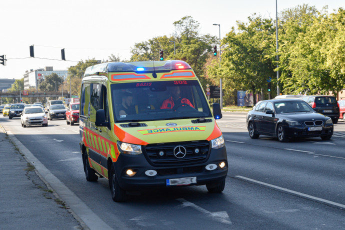 4300-nál is több riasztást kaptak a mentők az elmúlt napokban