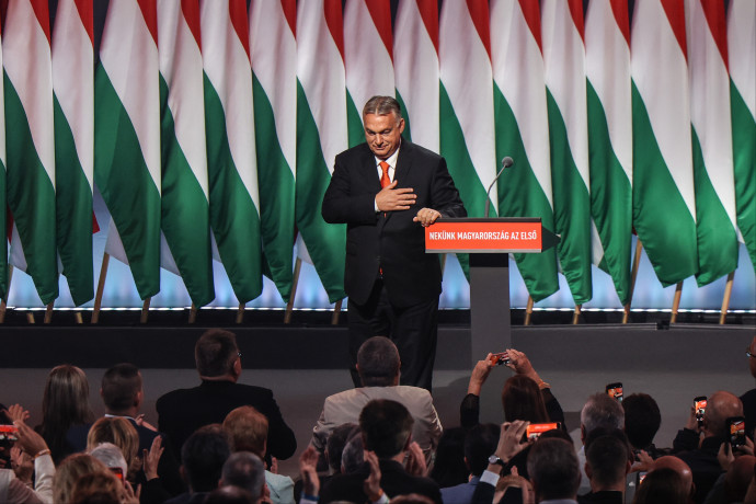 Orbán erős bicepsszel simán vezet az UFO Márki-Zay ellen az Alapjogokért Központ felmérése szerint