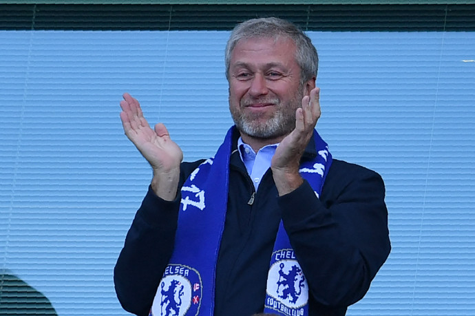 A bíróság szerint is becsületsértő azt állítani, hogy Abramovics Putyin utasítására vette meg a Chelsea-t