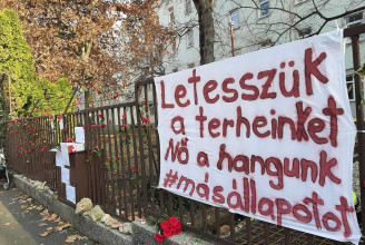 A szülészeti ellátás javulásáért rendeznek tüntetést vasárnap a Kossuth téren