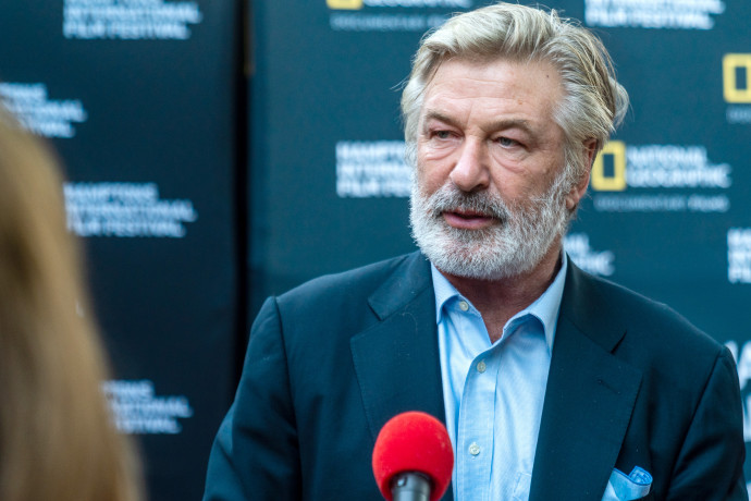 „Nem húztam meg a ravaszt” – állítja Alec Baldwin