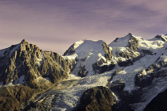 Egy hegymászó nyolc éve talált egy kincsesládát, most a fele vagyon az övé lett