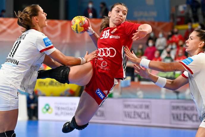 Kikaptak a németektől, így csoportmásodikként mehetnek a magyar női kézisek a világbajnokság középdöntőjébe