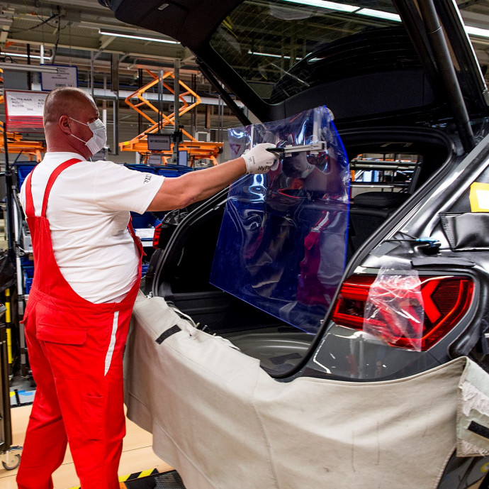 A magyar vezérigazgatók 2034-re eurót látnak Magyarországon forint helyett